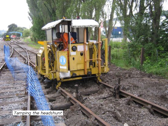 Tamping the headshunt