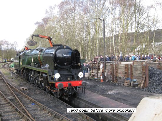 21C146 Braunton SR West Country class 4-6-2 Pacific coaling up