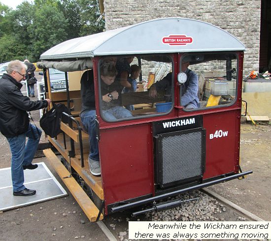 Wickham Trolley powered by ex-Reliant Robin engine offers rides