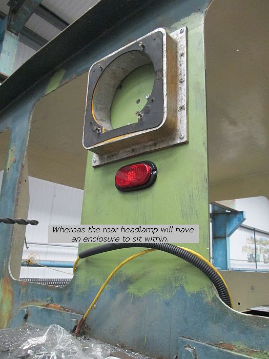 8907 rear headlamp