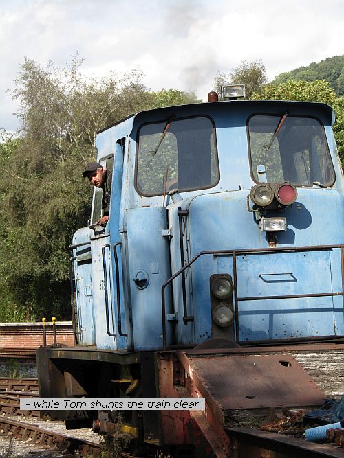 9308 873 td