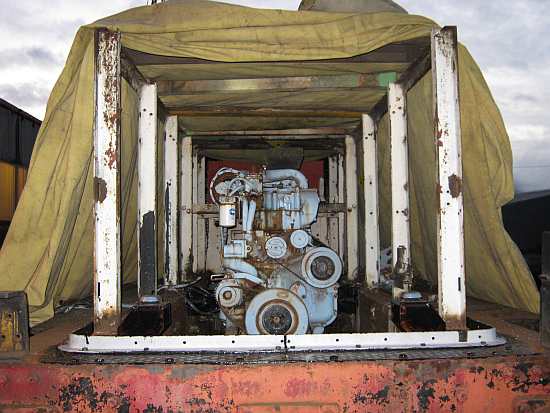 Tent like temporary structure covering loco engine